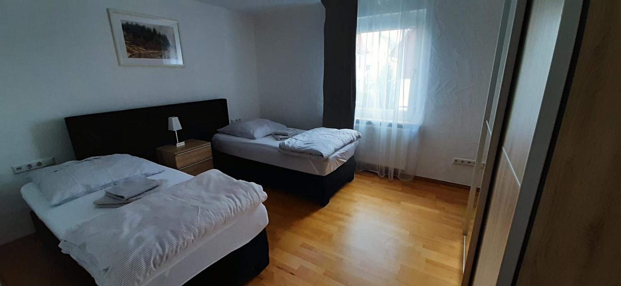 Fewo Reutlingen Heinestrasse חדר תמונה